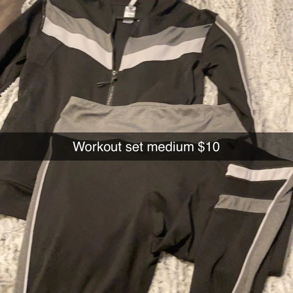 Workout set - Picture 1 of 1